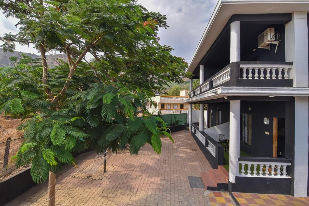 Empyrean Stay Ll 3Bhk Ll Black Horse Villa Ll Ac Ll Private Pool Ll Wifi II Lux Ll Lonavala Exterior foto